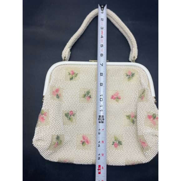Romantic 60's White Pink Daisy Beaded White Floral Flower Handbag Purse - Picture 6 of 7